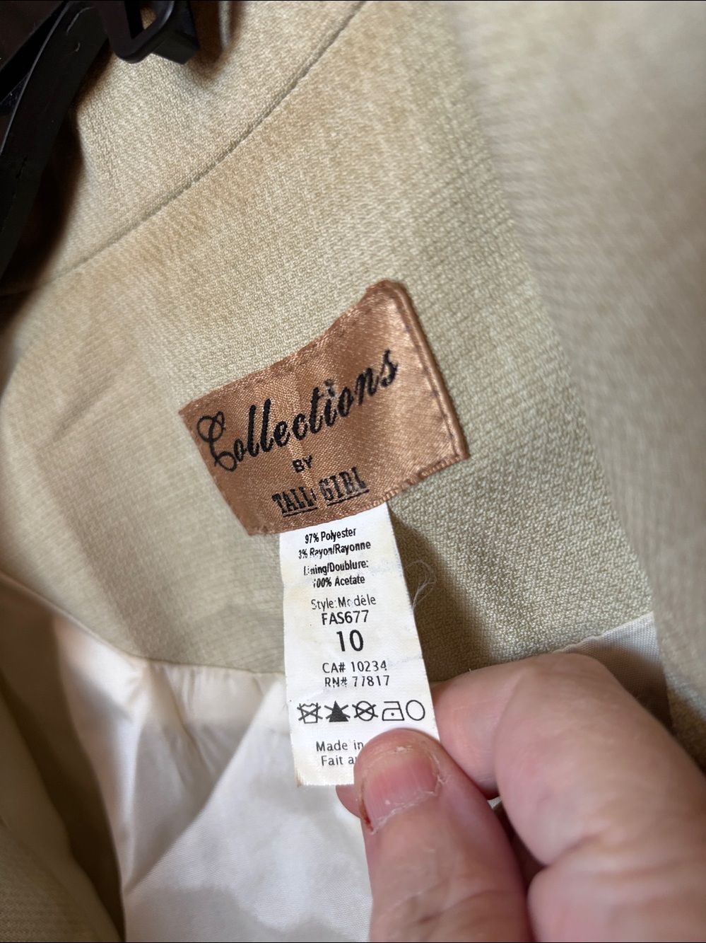 Vintage-Style Women's Jacket in Light Beige - 10 - Picture 4 of 5